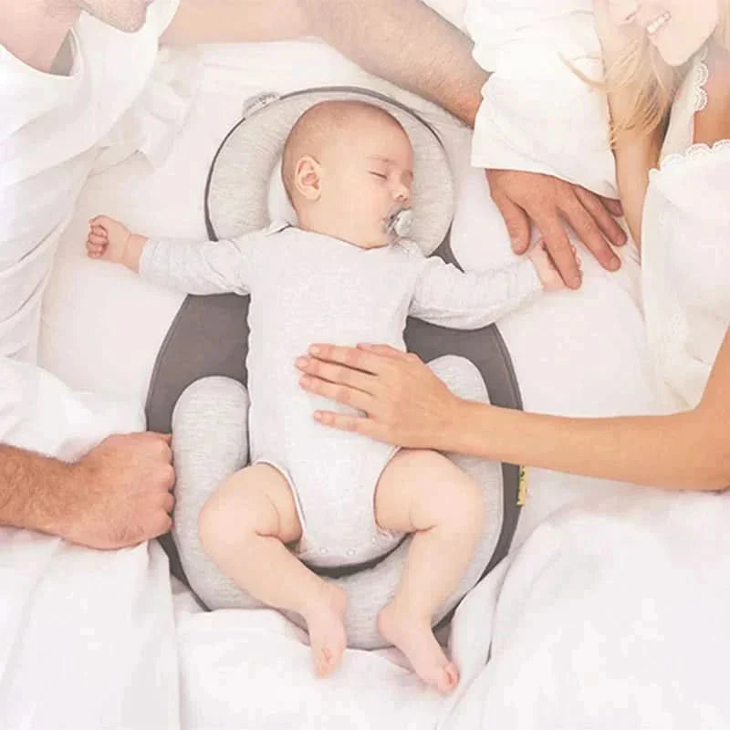 Babykussen Ergonomisch Vlak & Wigvormig voor Gezonde Hoofdontwikkeling Veilig Comfortabel Slapen Baby | Sulvida