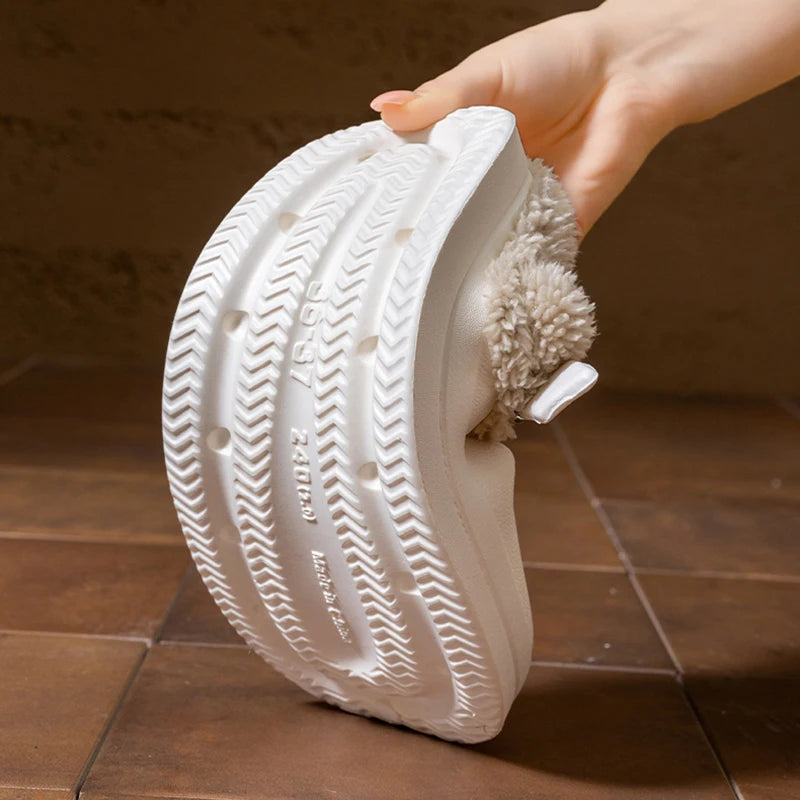 Chaussons chauds avec doublure en peluche et boucle métallique pour femme, pantoufles d’intérieur d’hiver antidérapantes et confortables | Sulvida