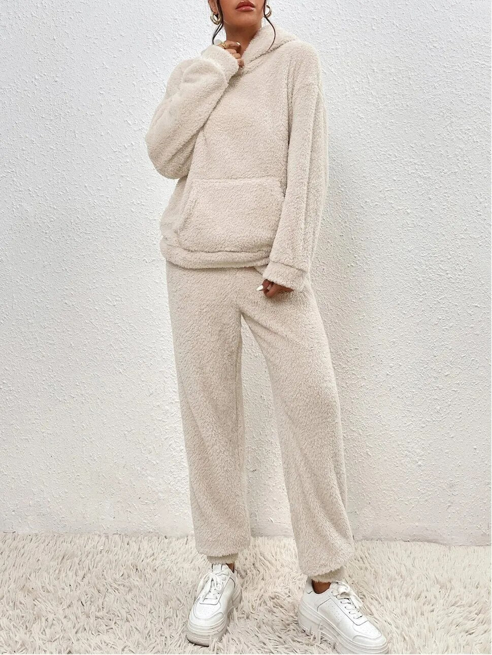 Teddy Huispak met Capuchon Kangoeroezak Dames Winter Loungewear Fleece Homewear Comfortset Relaxkleding | Sulvida
