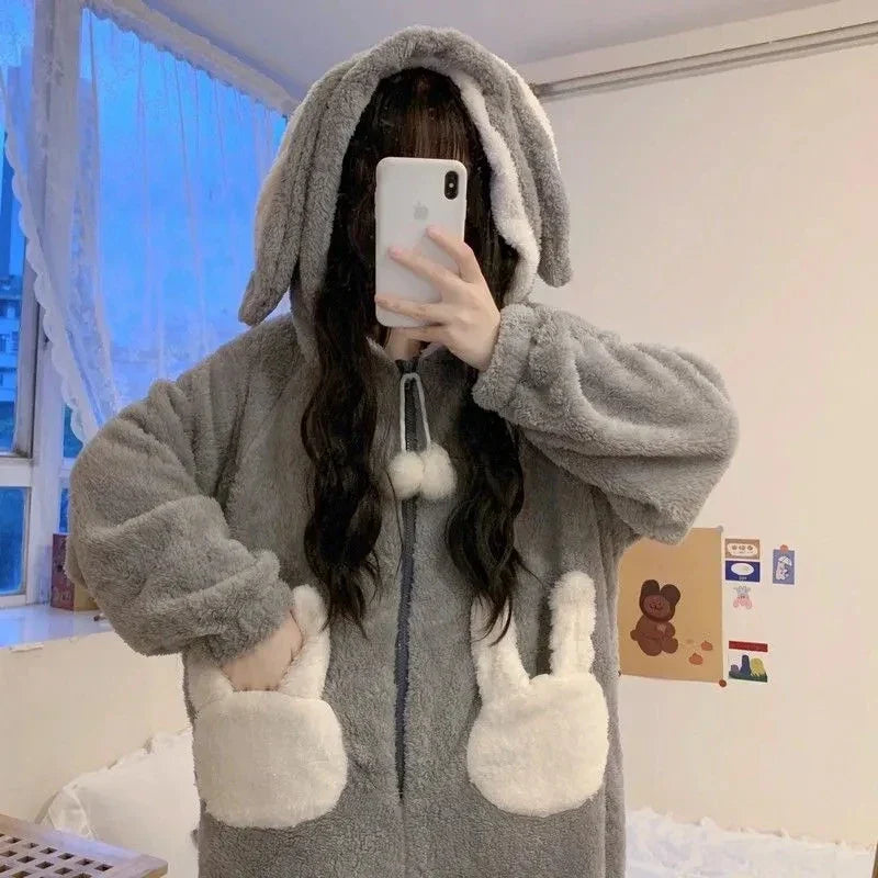 Warme Bunny Jumpsuit Pyjama met Capuchon – Zachte Huispak voor Koude Avonden – Onesie met Konijnenoren | Sulvida