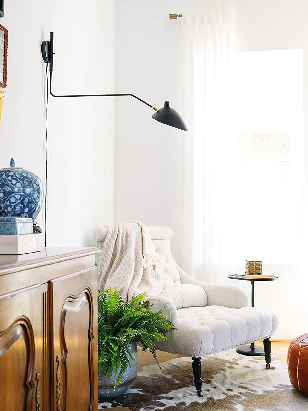 Wandlamp met verstelbare arm zwart metaal modern design 120 cm verstelbaar woonruimte leeshoek werkplek | Sulvida