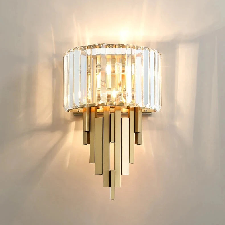 Kristallen wandlamp gelaagd design chroom woonkamer slaapkamer gang entree warm licht modern interieur | Sulvida