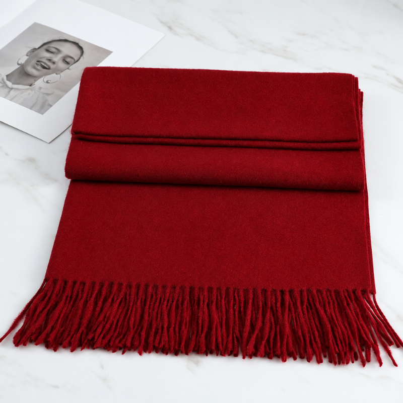Écharpe à franges unie et douce, élégante étole, accessoire d’hiver et tour de cou chaud et confortable | Sulvida