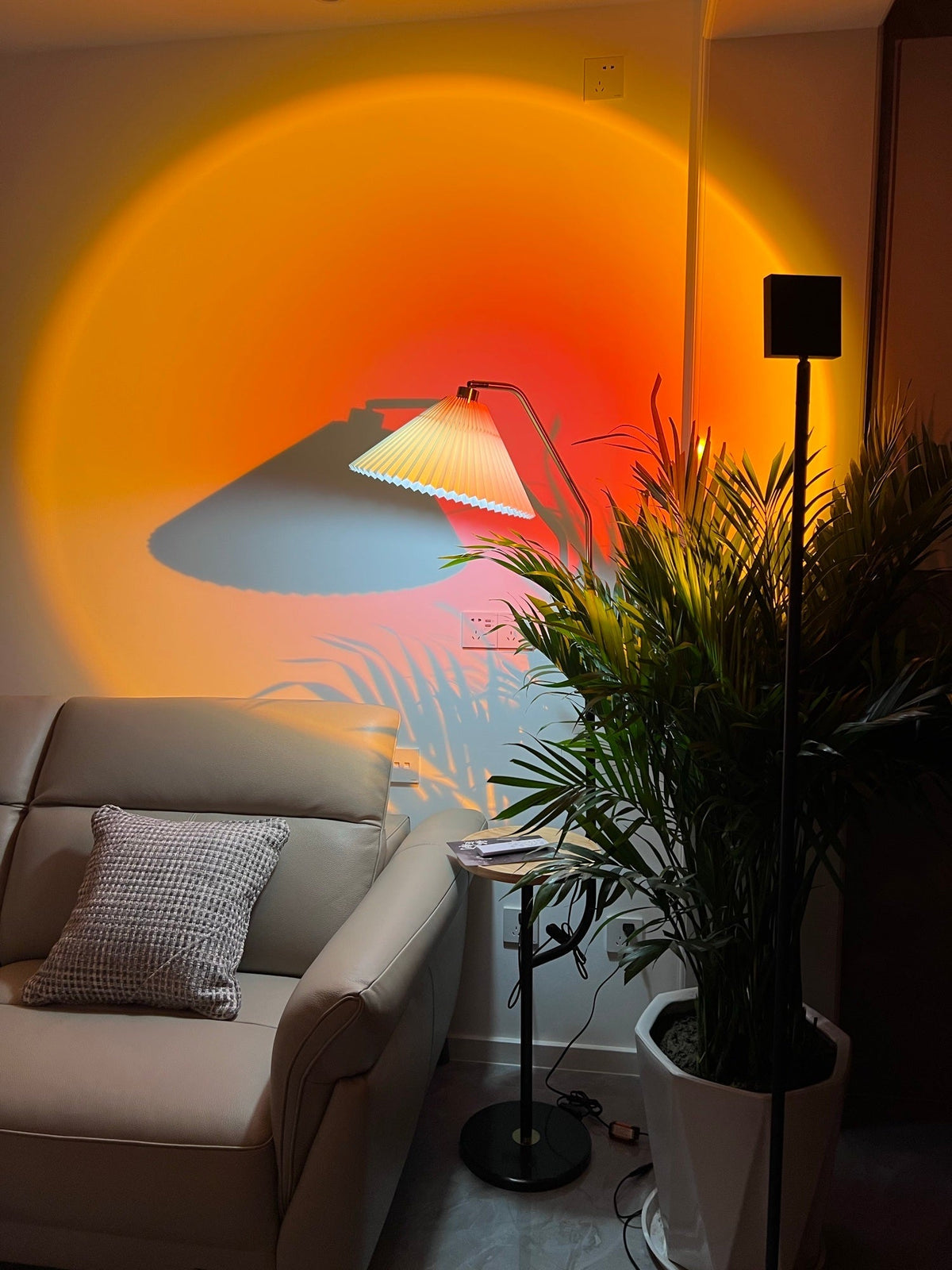 LED Staande Lamp met Halo Projectie Zwart Aluminium 180cm Sfeerverlichting voor Woonkamer Studio Modern Minimalistisch | Sulvida