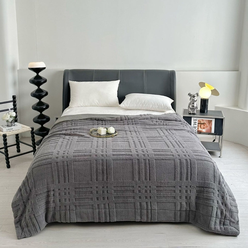 Plaid Geborduurd Ruitpatroon Dubbellaags Microvezel Deken Winterwarm Stijlvol Textuur 100x150-200x230 cm | Sulvida