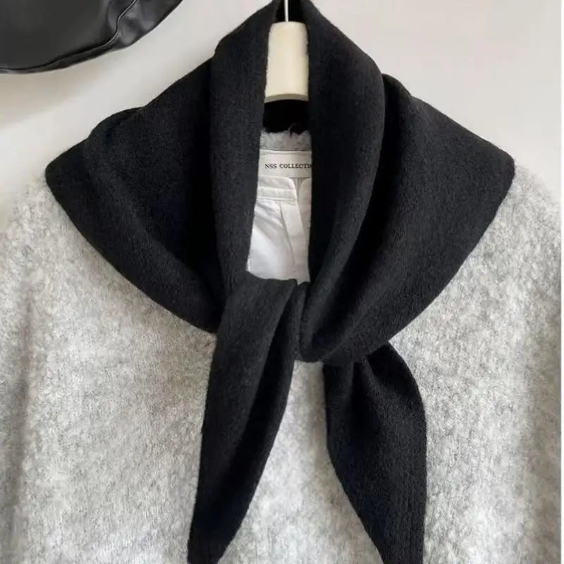 Gebreide Driehoekige Sjaal Dames Winter Zachte Warmte Stijlvol Ontwerp Comfortabel Herfst Koud Weer Accessoire | Sulvida