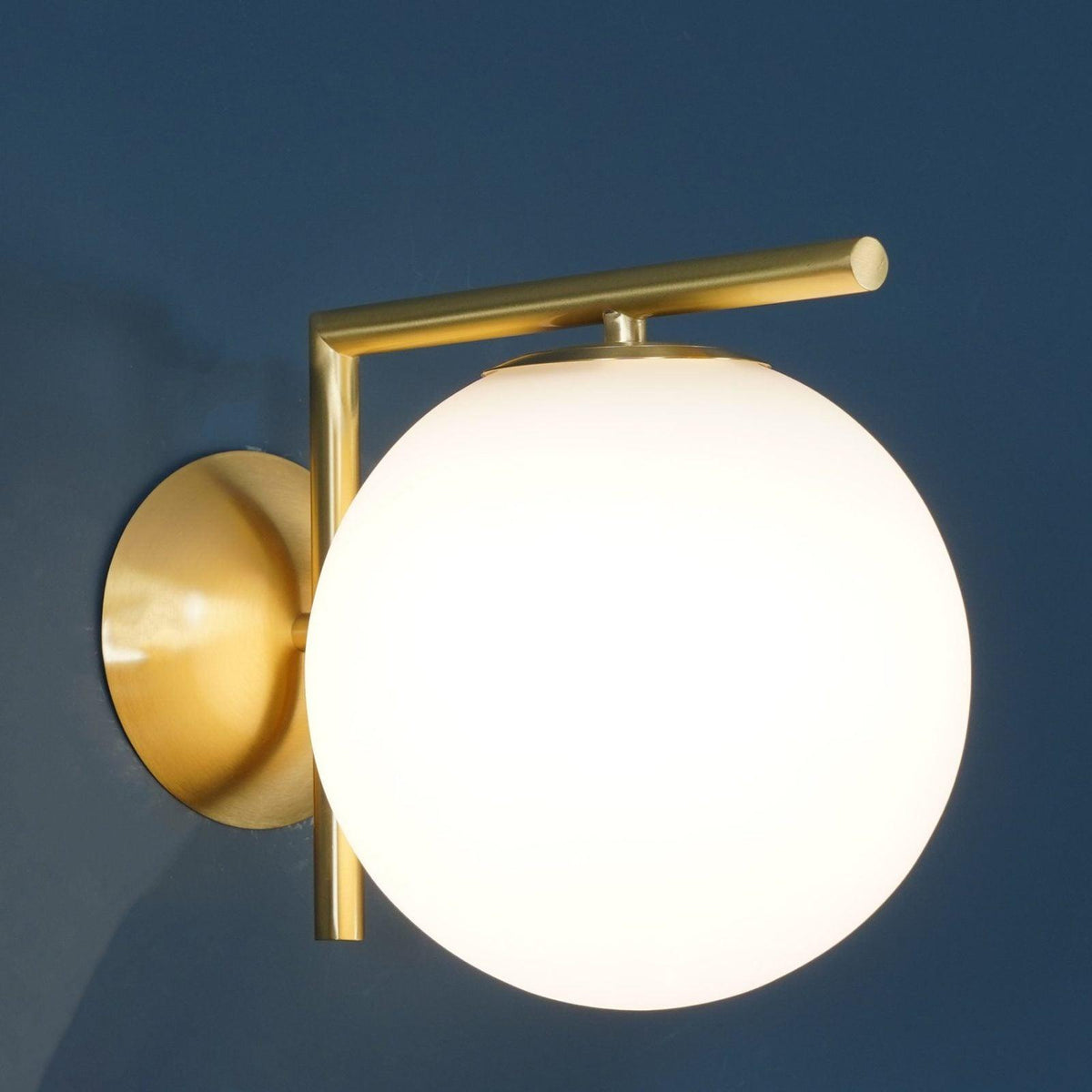 Wandlamp Geblazen Opaalglas Minimalistisch Goudkleurig Zwart Fitting E27 Modern Design Woonkamer Slaapkamer | Sulvida