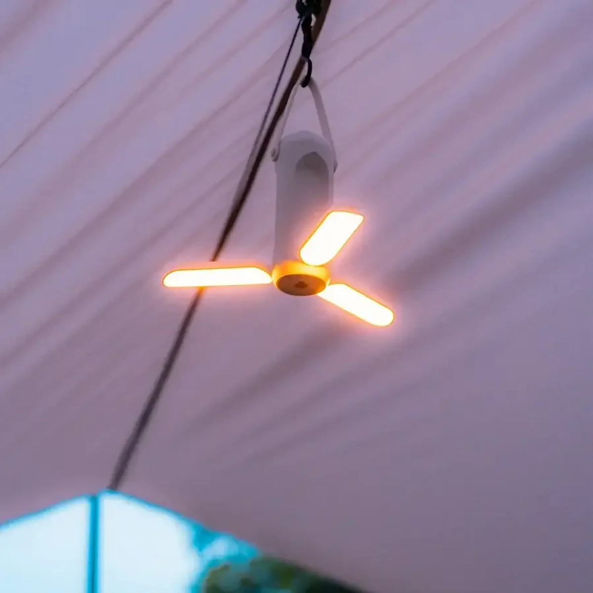 Draagbare LED-lamp oplaadbaar met zaklamp voor binnen en buiten 720 lumen dimbaar licht camping wandelen | Sulvida