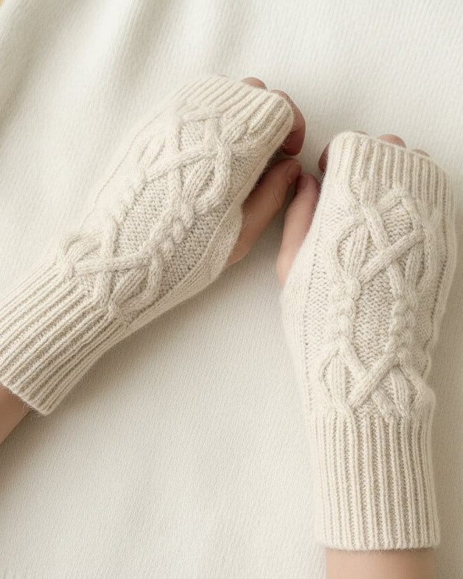 Polswarmers Kabelpatroon Dames Vingervrij Gebreid Zachte Wol Handwarmers Herfst Winter Stijlvol Elegant | Sulvida