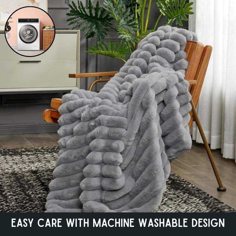 Zware kunstbont deken met streepdessin voor optimale warmte luxe zachtheid en slaapcomfort het hele jaar | Sulvida
