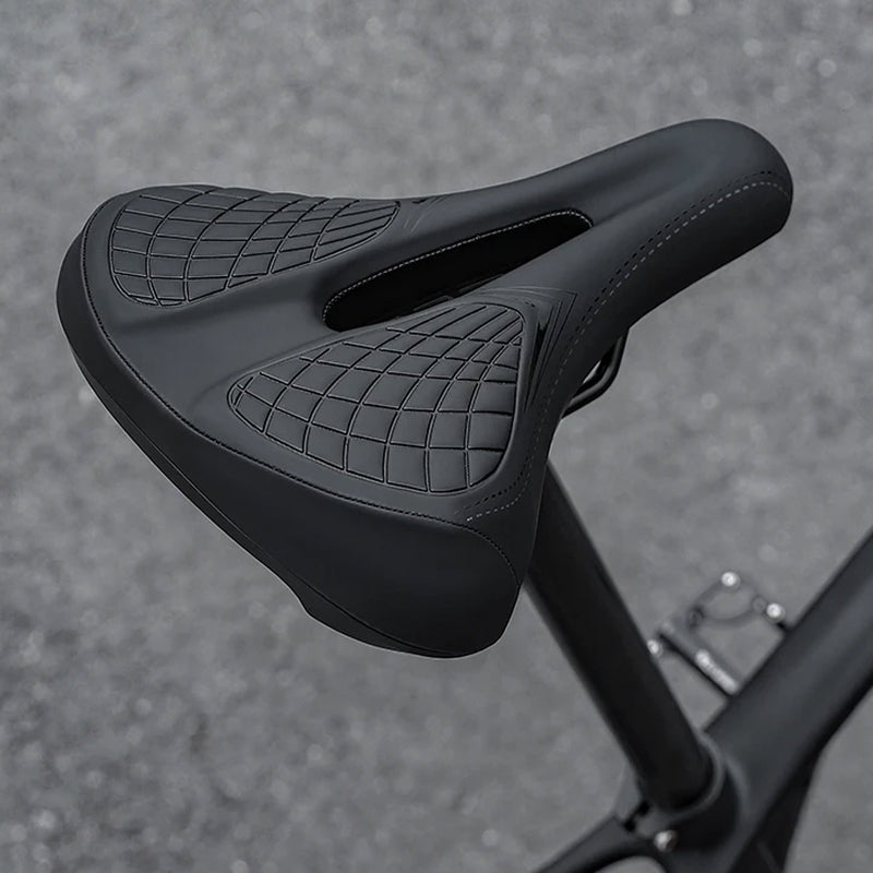 Selle de vélo ergonomique pour VTT avec maille respirante et suspension à ressort pour un confort optimal lors des longues sorties | Sulvida