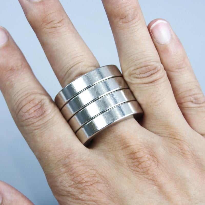 Opvouwbare Vingertrigger Ring Metaal Zwart voor Stressverlichting Focusverbetering Rust en Ontspanning | Sulvida