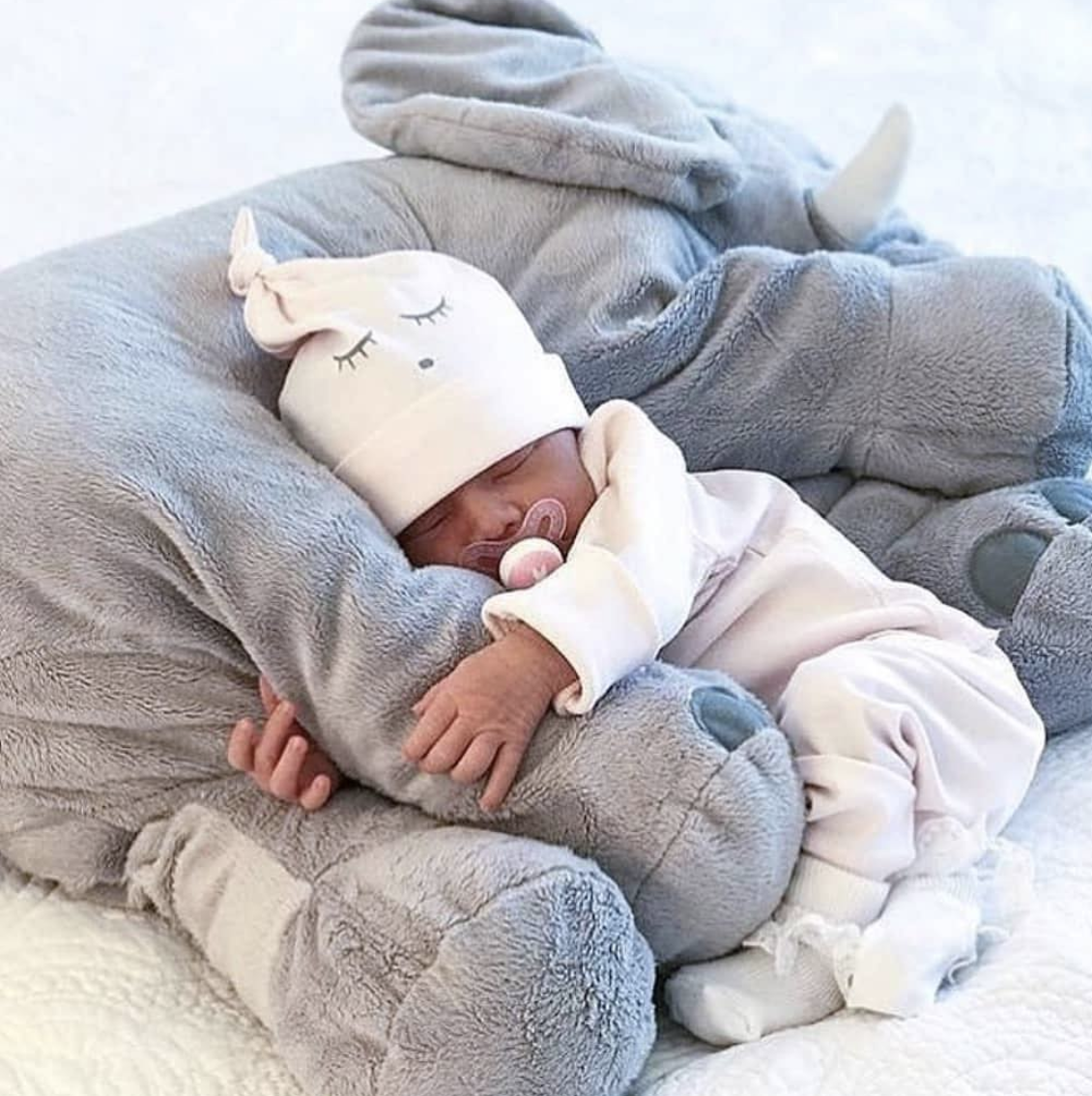 Olifant Knuffelkussen Baby – Zacht Knuffelkussen Pluche voor Rust en Comfort | Sulvida
