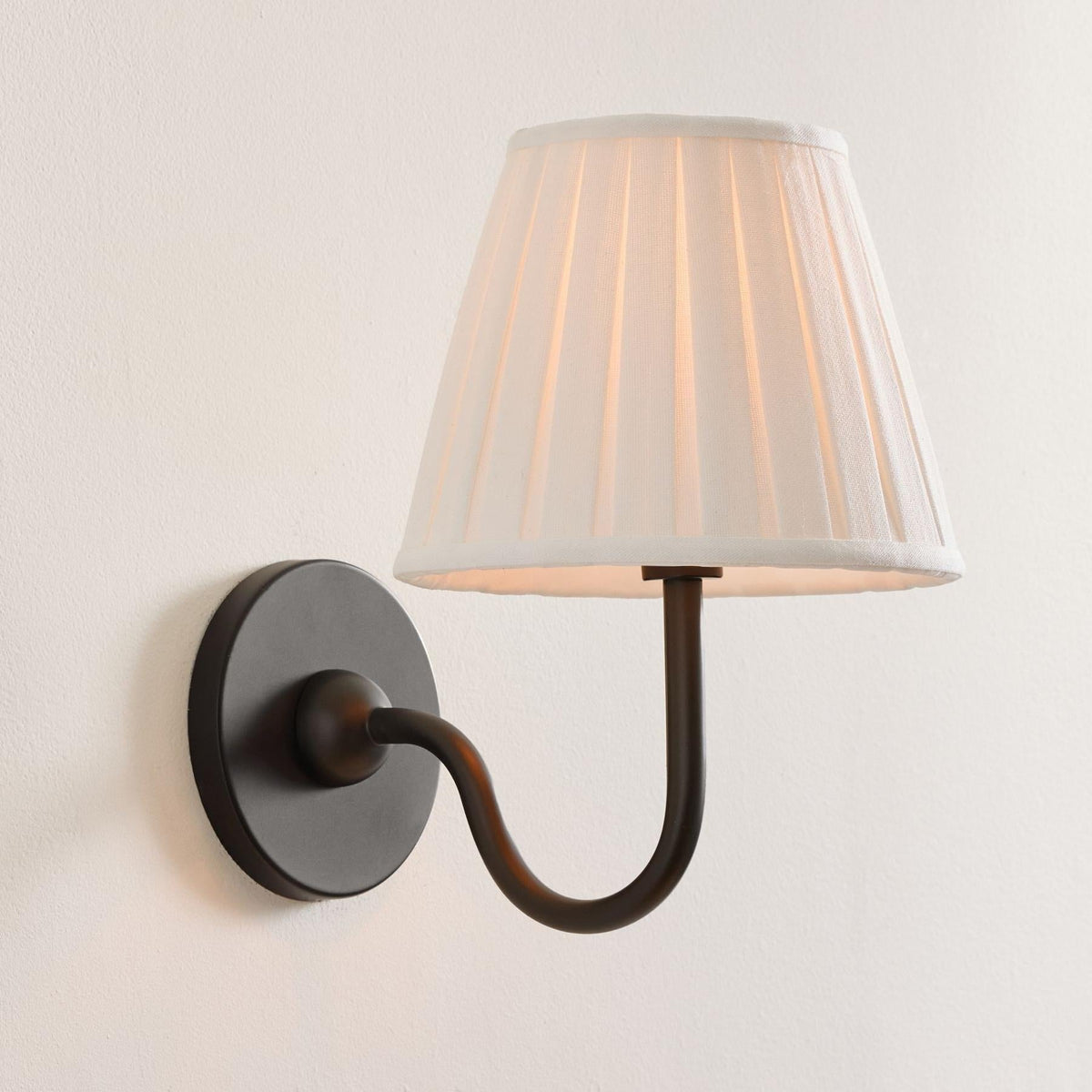 Wandlamp Linnen Kap Messing Armatuur Plissé of Glad Stof E12 Fitting Hardwired Decoratieve Verlichting | Sulvida