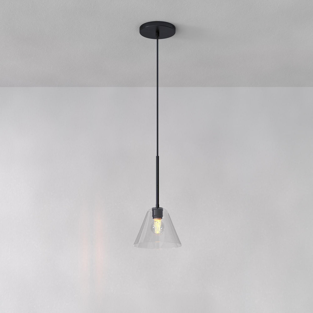 Glazen Hanglamp Kegelvorm voor Keuken Eetkamer Woonkamer Industriële Stijl Metalen Armatuur Designverlichting | Sulvida