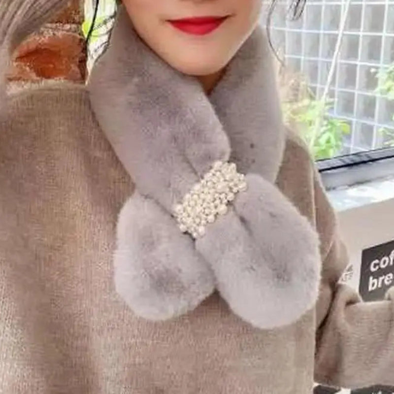 Luxe Wintersjaal met Parelaccent en Kunstbont – Zachte Elegante Sjaal voor Dames Herfst Winter Warm Stijlvol | Sulvida
