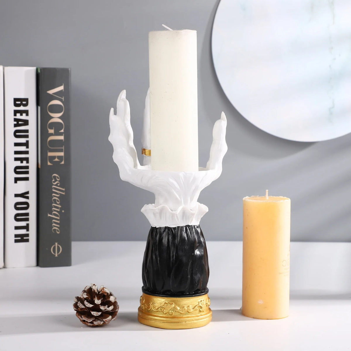 Heksenhand Kandelaar Gothische Decoratie Halloween Tafelstuk Griezelige Sfeer voor Avond Feest Mystieke Stijl | Sulvida