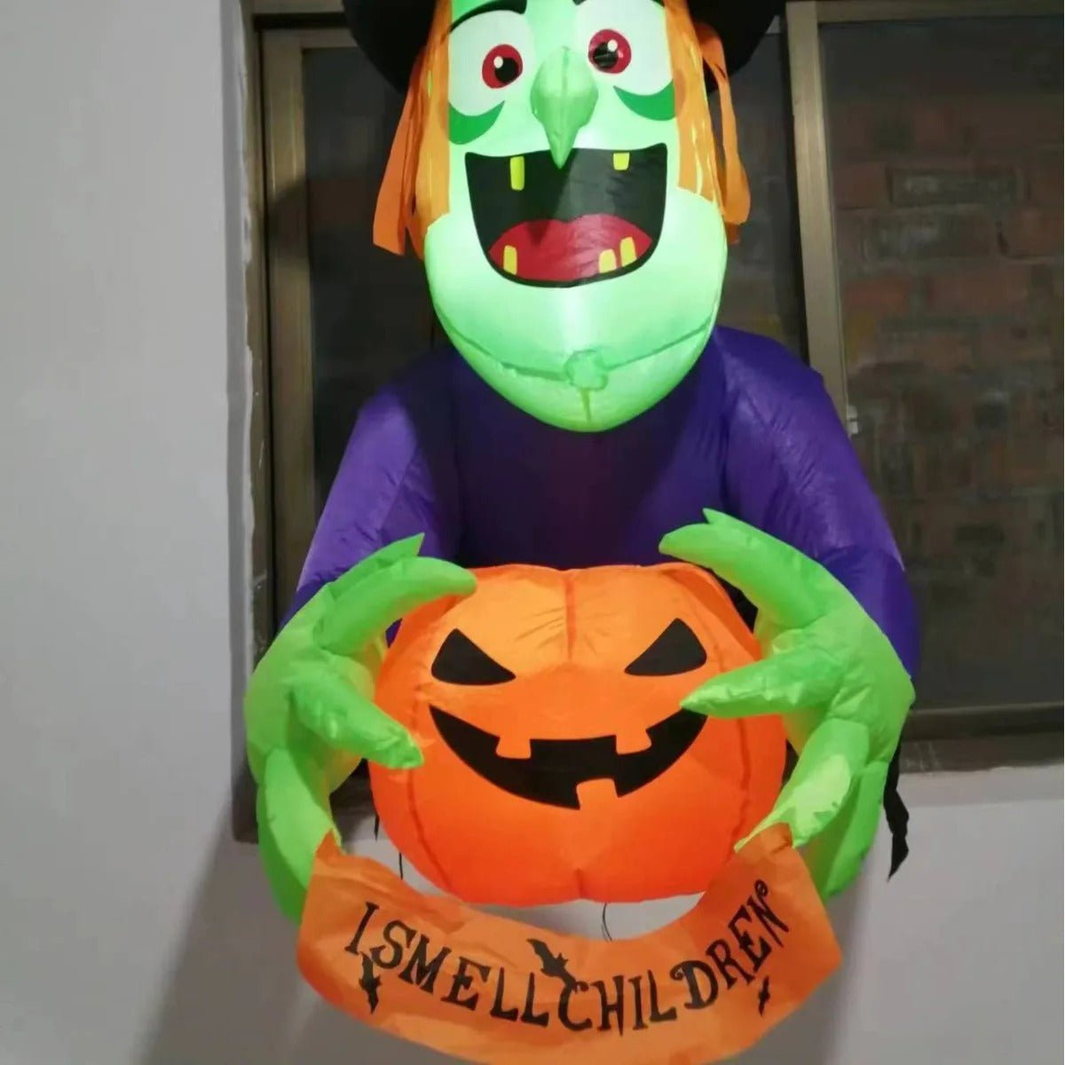 Opblaasbare Heks Raamdecoratie met LED-verlichting Halloween Decoratie Feestartikelen voor Binnen en Buiten | Sulvida