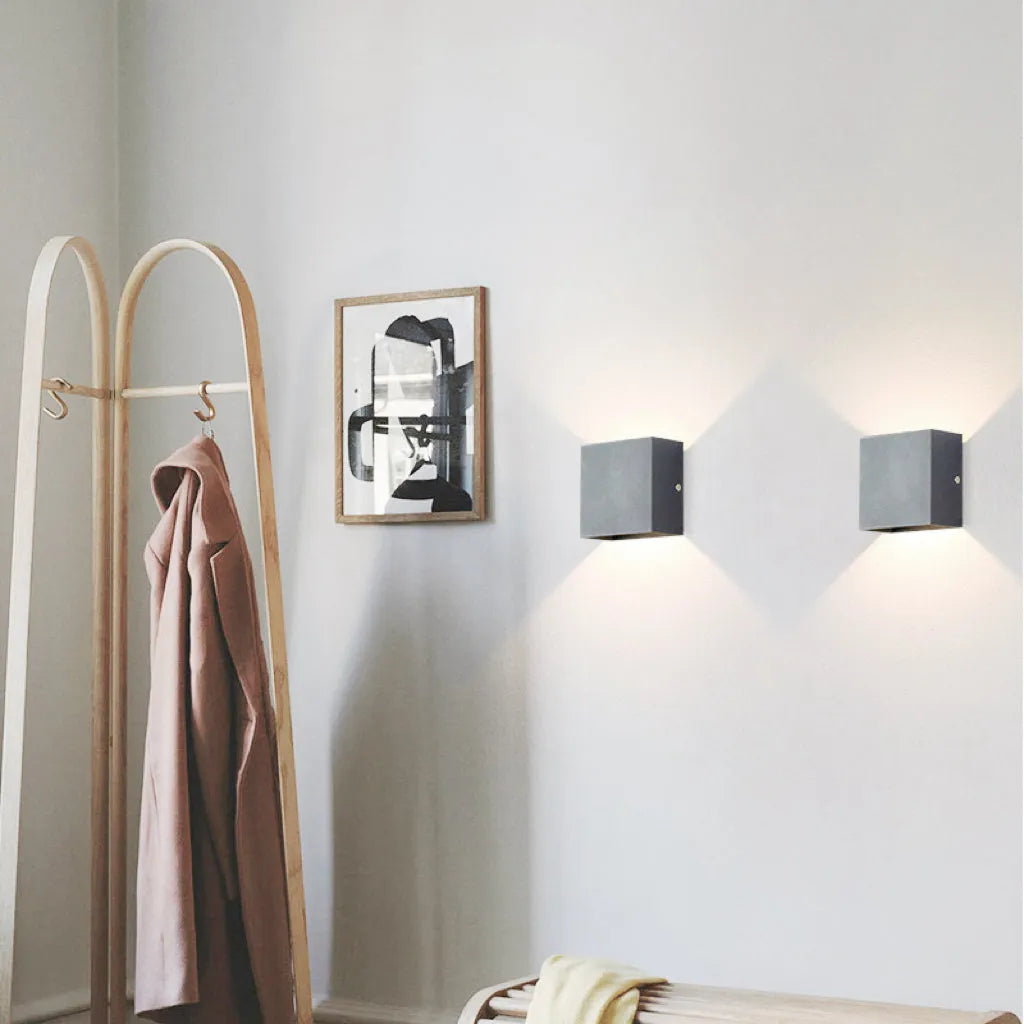 Vierkante LED Wandlamp Verstelbaar Binnen Buiten Modern Design Waterdicht IP65 Metaal Zwart Wit Grijs | Sulvida
