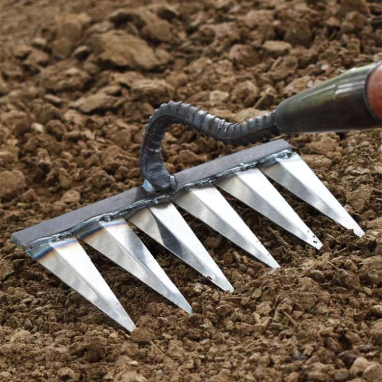 Stalen Onkruidverwijderaar met V-Vormige Tanden voor Diepe Wortelextractie Effectief Tuinonderhoud Gazon | Sulvida