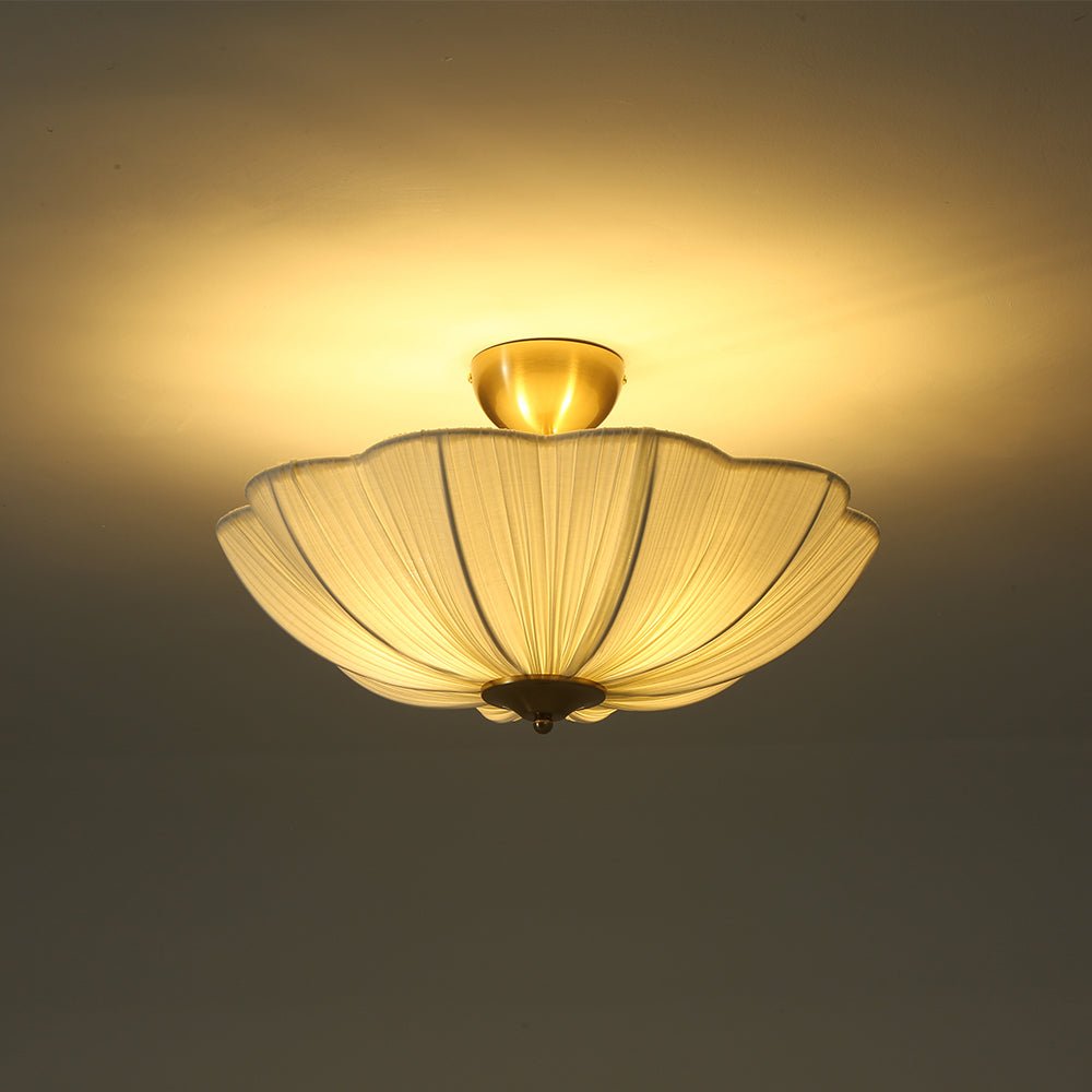 Plafondlamp plissé ivoor stof bloem 3 lichtpunten E26 mat messing mid-century modern design woonkamer slaapkamer | Sulvida