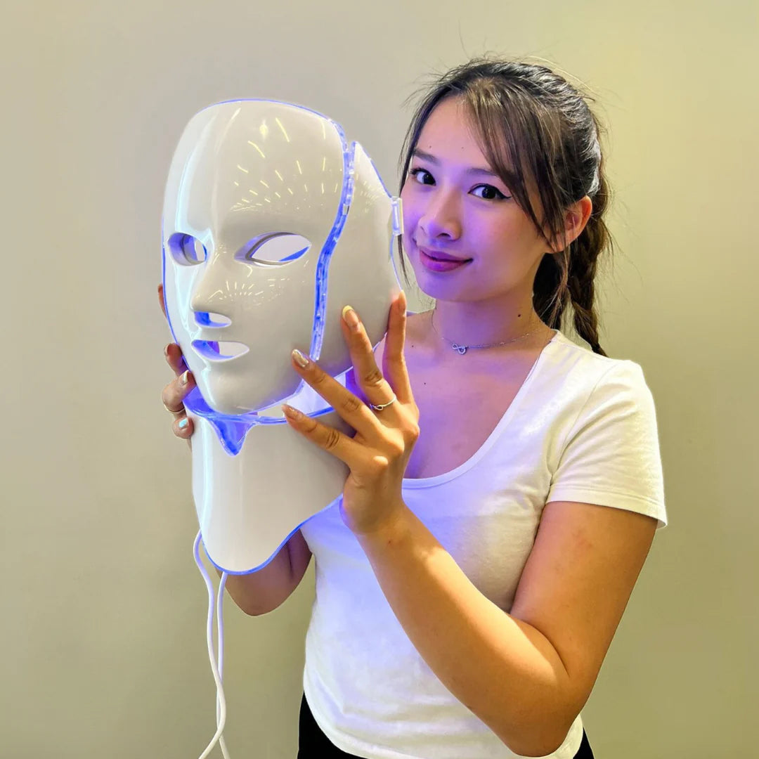 Masque LED pour le visage pour le rajeunissement de la peau – Soin de beauté anti-âge à domicile – 5 thérapies par la lumière | Sulvida