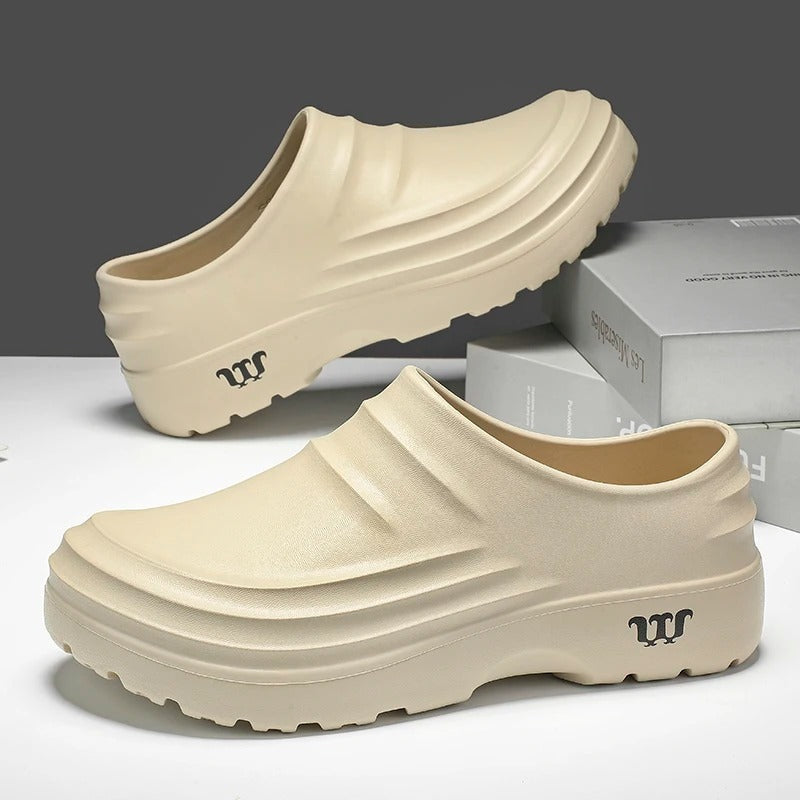 Professionele Werkschoenen Zwart Antislip Keuken Horeca Slip-On Instappers Oliebestendig Comfortabel Veilig | Sulvida