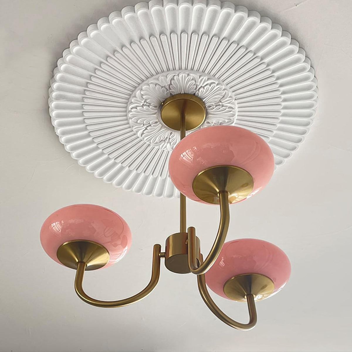 Glazen kroonluchter met metalen armatuur ø46cm & ø67cm 3 of 5 lichtpunten roze wit crème koper chroom | Sulvida