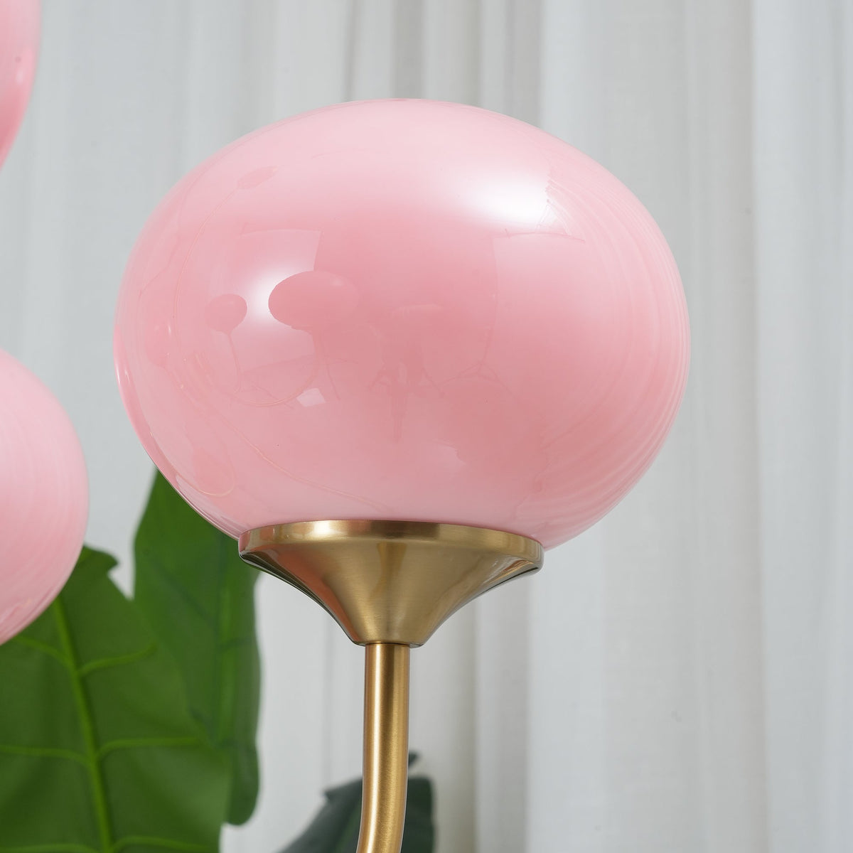 Glazen kroonluchter met metalen armatuur ø46cm & ø67cm 3 of 5 lichtpunten roze wit crème koper chroom | Sulvida