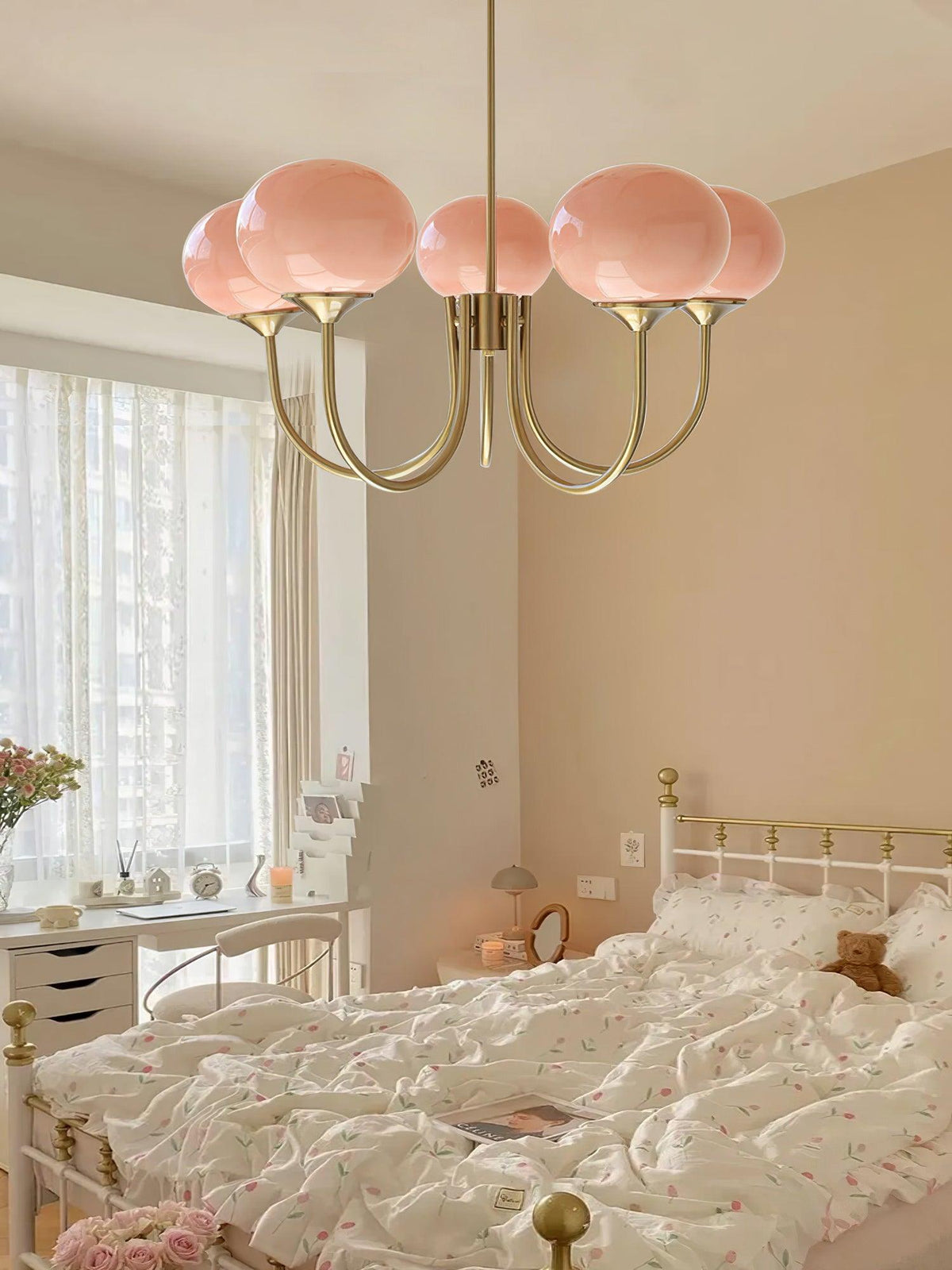 Glazen kroonluchter met metalen armatuur ø46cm & ø67cm 3 of 5 lichtpunten roze wit crème koper chroom | Sulvida
