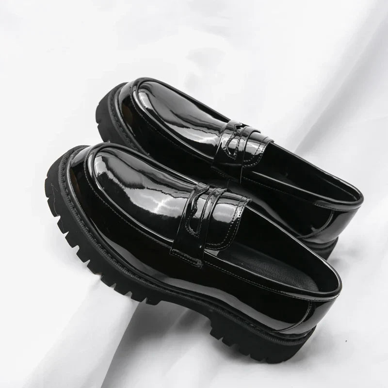 Herenschoenen instapmodel dikke zool zwart - moderne loafer zakelijk casual comfort slip-on stijlvol | Sulvida