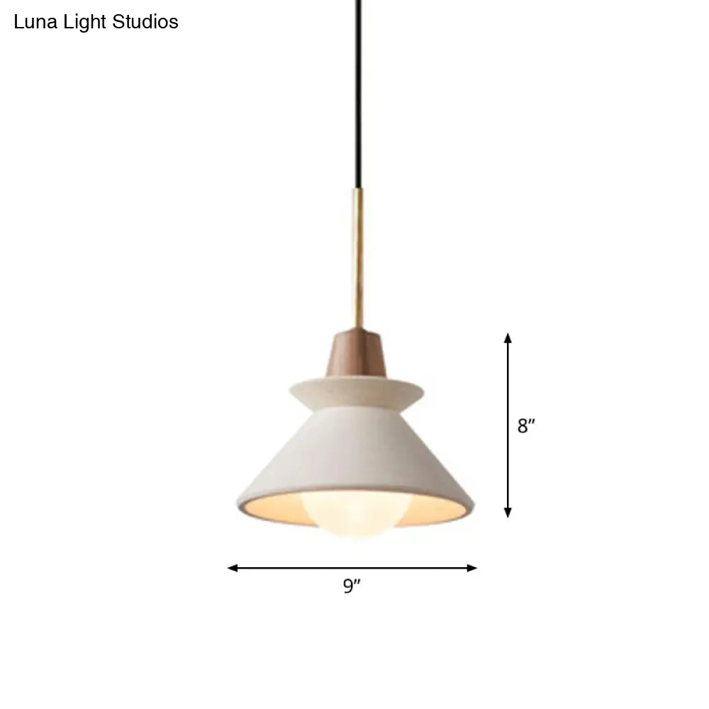 Suspension en béton minimaliste avec abat-jour conique en bois, gris, blanc ou rose, pour salle à manger ou salon, 20-30cm, E26/E27, design | Sulvida