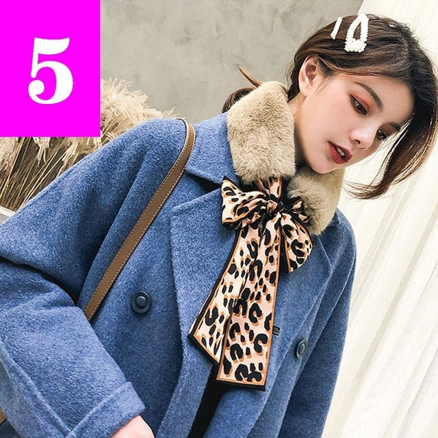 Zachte Nepbont Neksjaal met Pompons – Handgemaakt Warme Wintersjaal voor Dames Elegante Halswarmer Accessoire | Sulvida