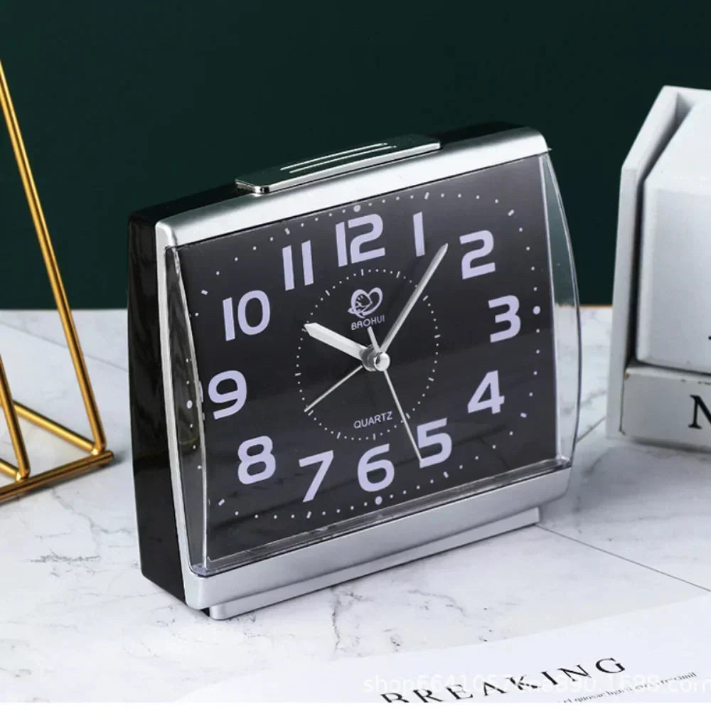 Digitale Wekker met Groot Display voor Slaapkamer Nachtlampje Functie Stille Beweging Bedtafel Alarm Klok | Sulvida