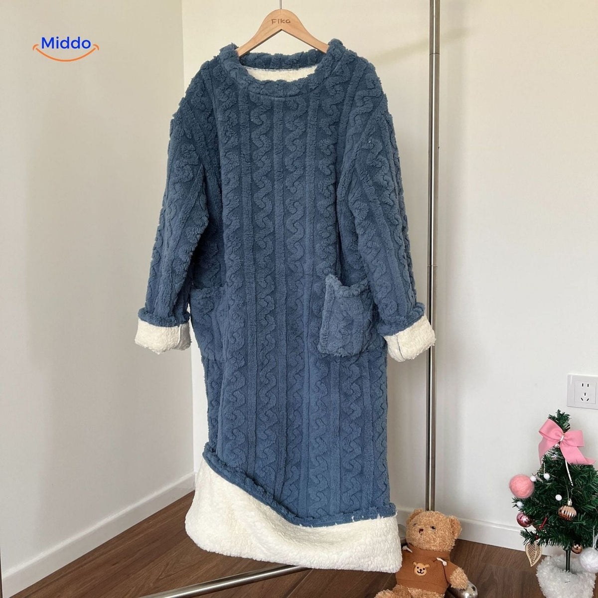 Lange Fleece Loungedeken met Zakken en Mouwen – Draagbare Deken voor Warmte Comfort Winter Relaxen Thuis | Sulvida