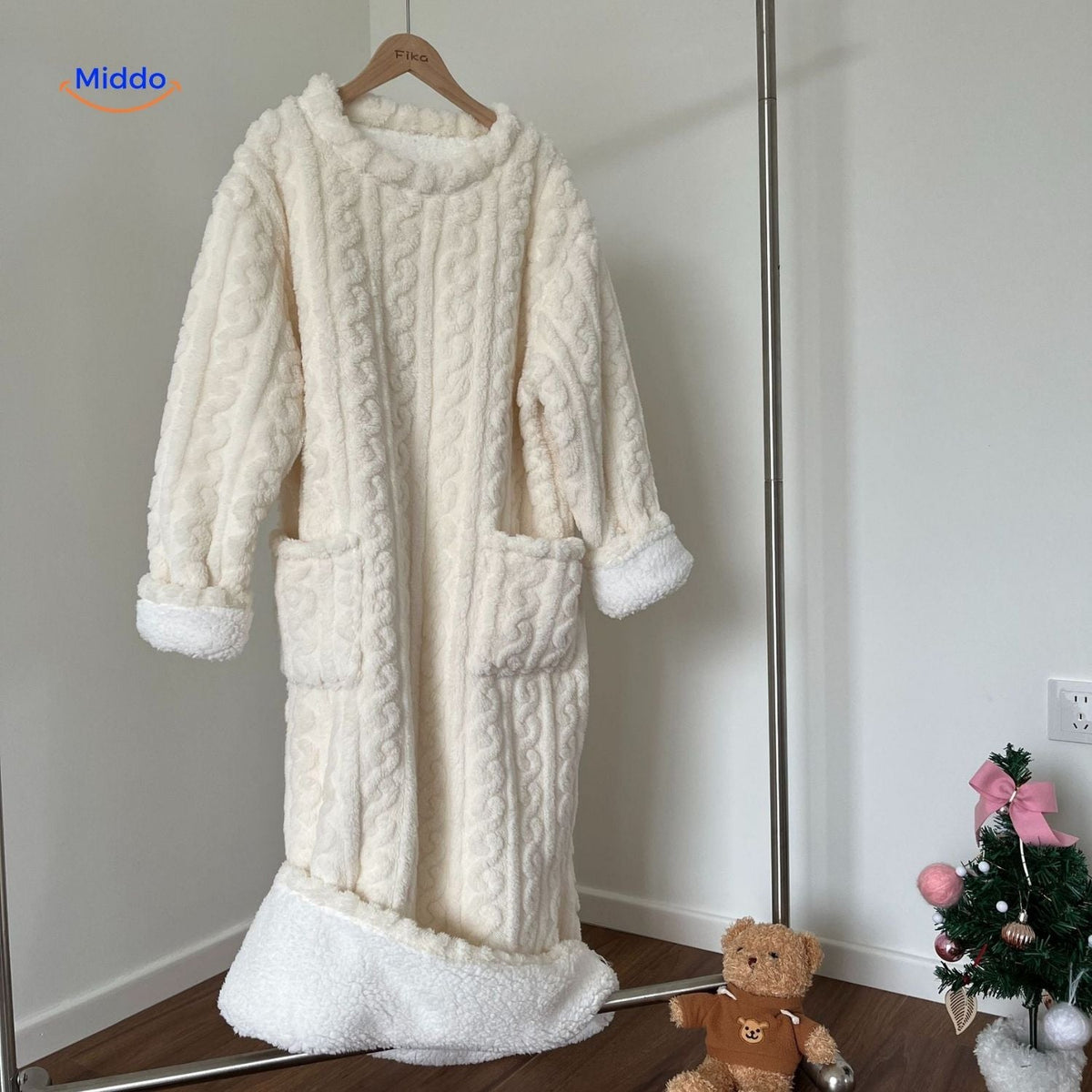 Lange Fleece Loungedeken met Zakken en Mouwen – Draagbare Deken voor Warmte Comfort Winter Relaxen Thuis | Sulvida