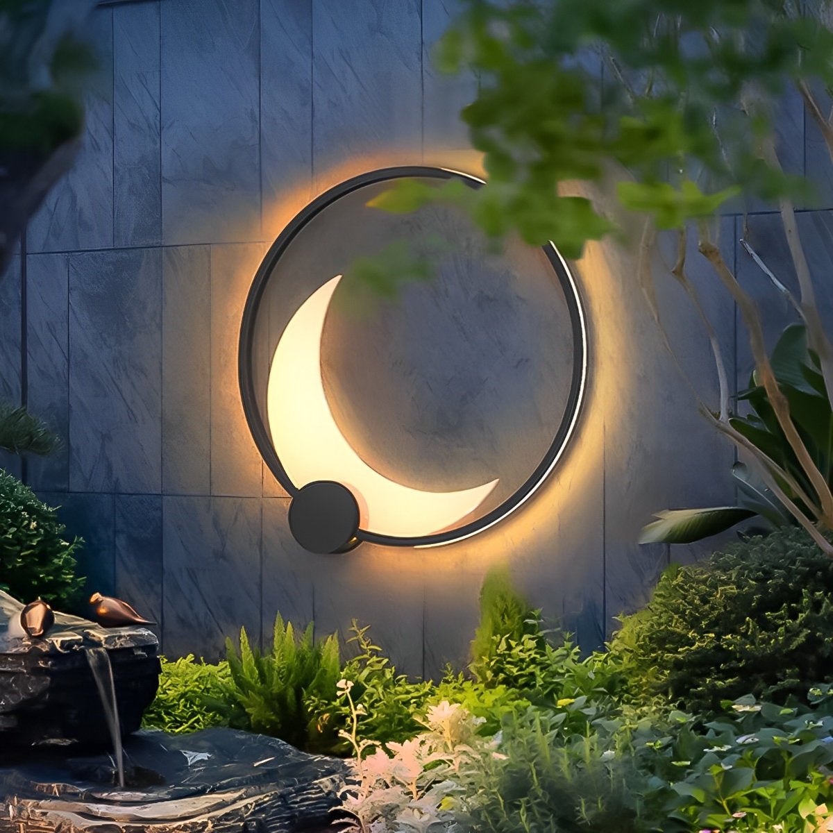 Zonne-energie Wandlamp Halve Maan Zwart Weerbestendig LED Buitenverlichting voor Tuin Terras Balkon Patio | Sulvida