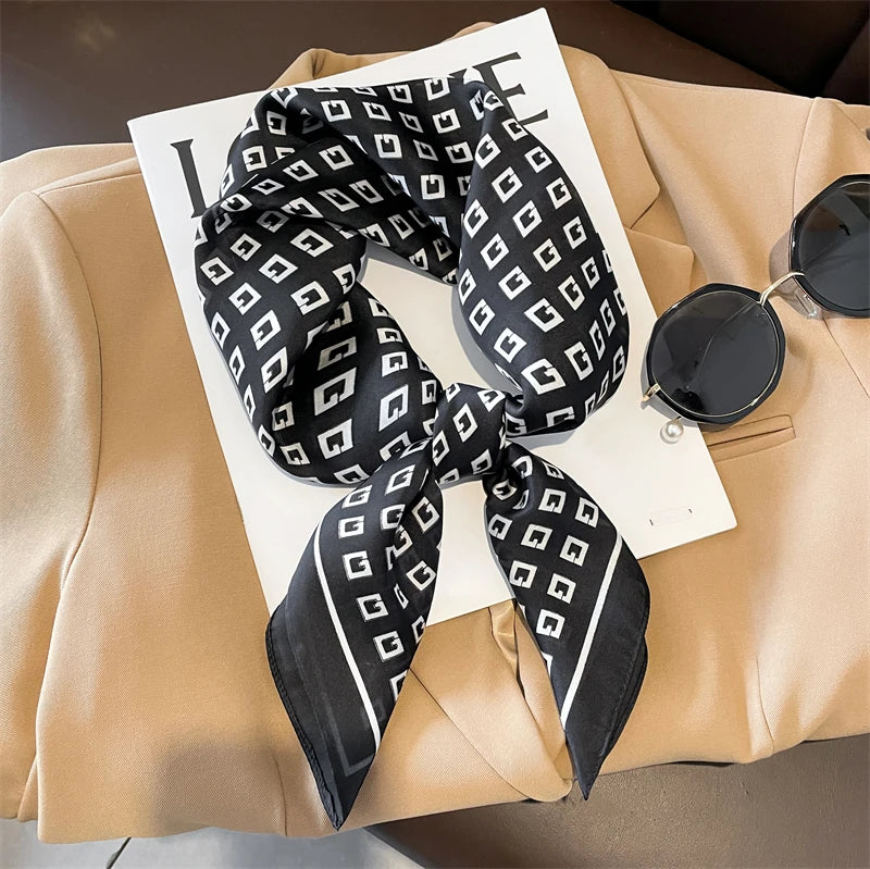 Zijden sjaaltje geruite print 70×70 cm dames sjaal haarband accessoire stijlvol elegant lente zomer cadeau | Sulvida