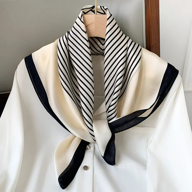 Zijden sjaaltje geruite print 70×70 cm dames sjaal haarband accessoire stijlvol elegant lente zomer cadeau | Sulvida