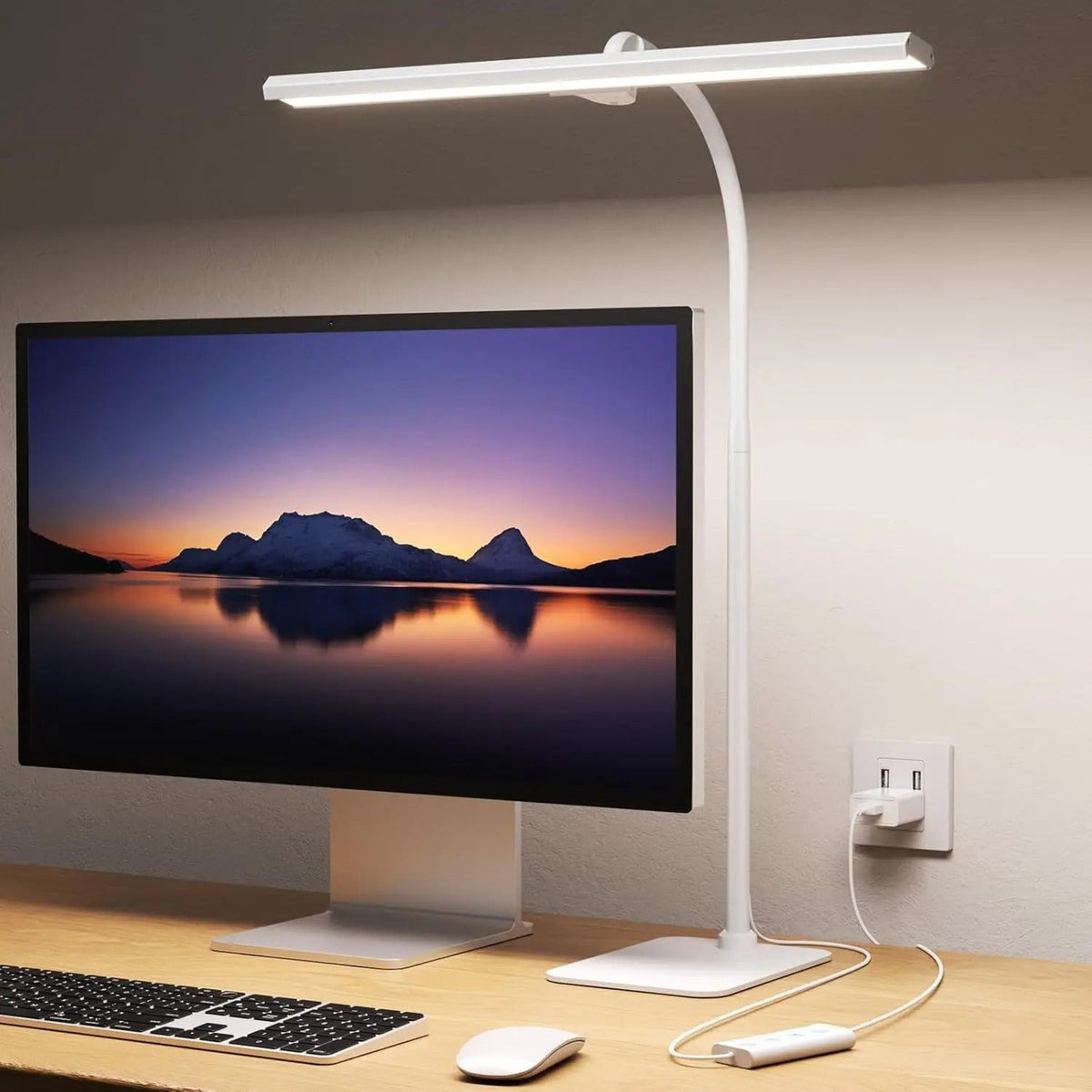Verstelbare LED-bureaulamp met flexibele arm dimfunctie en stijlvol design voor werkkamer kantoor studeerkamer | Sulvida