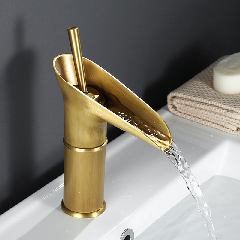Kraan voor Wastafel Klassiek Vintage Messing Waterval Eengats Koud Water Antiek Badkamer Retro Nostalgisch | Sulvida