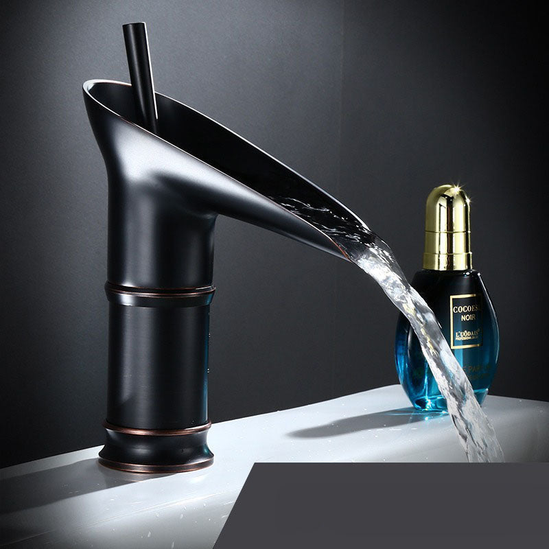 Kraan voor Wastafel Klassiek Vintage Messing Waterval Eengats Koud Water Antiek Badkamer Retro Nostalgisch | Sulvida