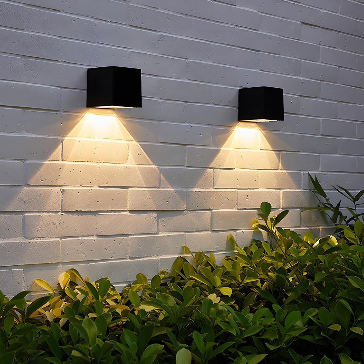 LED Wandlamp Buiten Waterdicht Zwart Wit op Zonne-Energie voor Tuin Veranda Entree Gevel IP65 Buitenverlichting | Sulvida