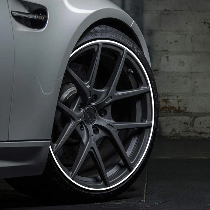 Velgrand Beschermstrip 8 Meter Rubber Zelfklevend voor Auto Velgen - Beschermt tegen Schuurschade en Krassen | Sulvida