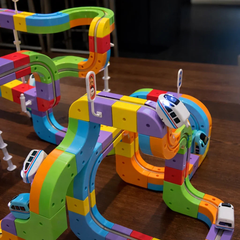 Modulair 3D Treinbaanset met Elektrische Trein Verticale Loops Bouwspeelgoed Kinderen STEM Educatief | Sulvida