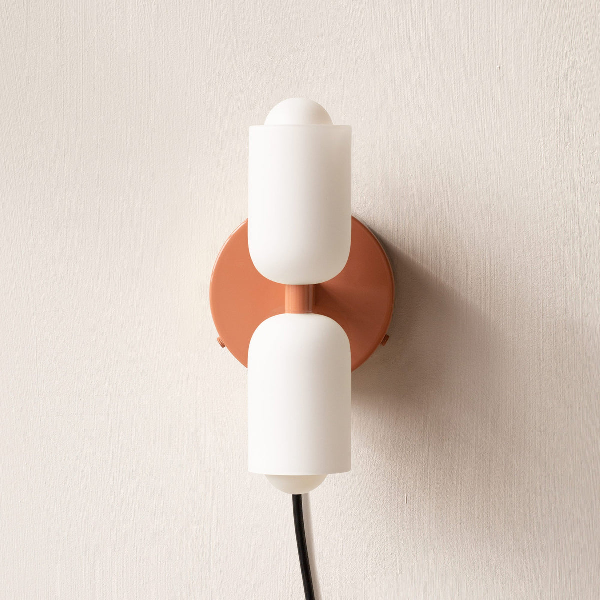 Acryl wandlamp bidirectioneel met warme gloed crème voor hal woonkamer slaapkamer E14 fitting modern design | Sulvida