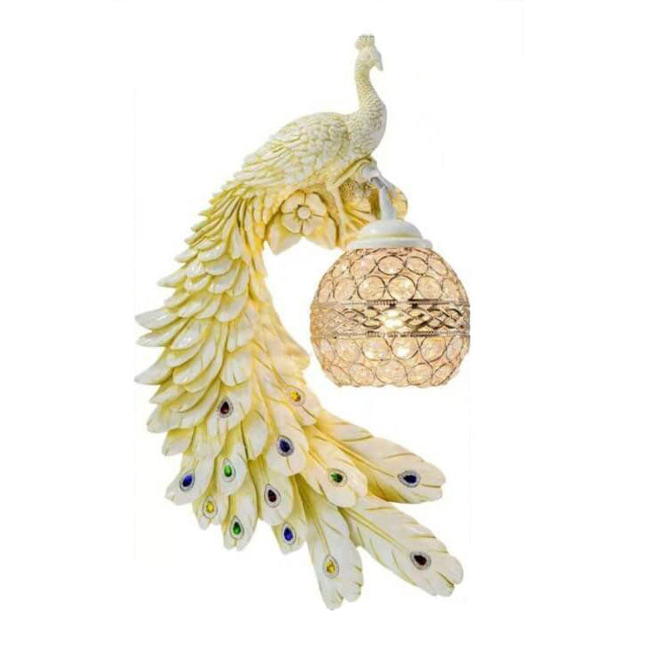 Wandlamp Kristallen Bol Pauw Hars Decoratief Enkel Lichtpunt Sfeervol Interieur Luxe Accent Wandverlichting | Sulvida
