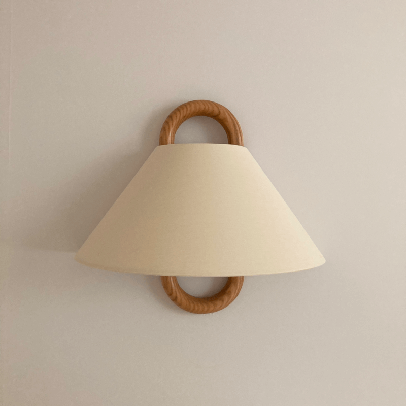 Wandlamp Massief Hout Halfronde Stoffen Kap Woonkamer Slaapkamer Sfeerverlichting Modern Design Warm Licht | Sulvida