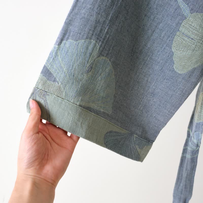 Organisch Katoenen Kimono Badjas met Ginkgo Bladeren Patroon – Omkeerbaar Tweekleurig Design voor Dames en Heren – Luchtige Gaas Kwaliteit – Luxe Loungewear met Bijpassende Riem | Sulvida