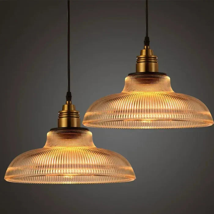 Glazen Hanglamp met Elegante Lichtuitstraling – Amber of Transparant Glazen Kap – Geschikt voor Eettafel en Woonkamer | Sulvida